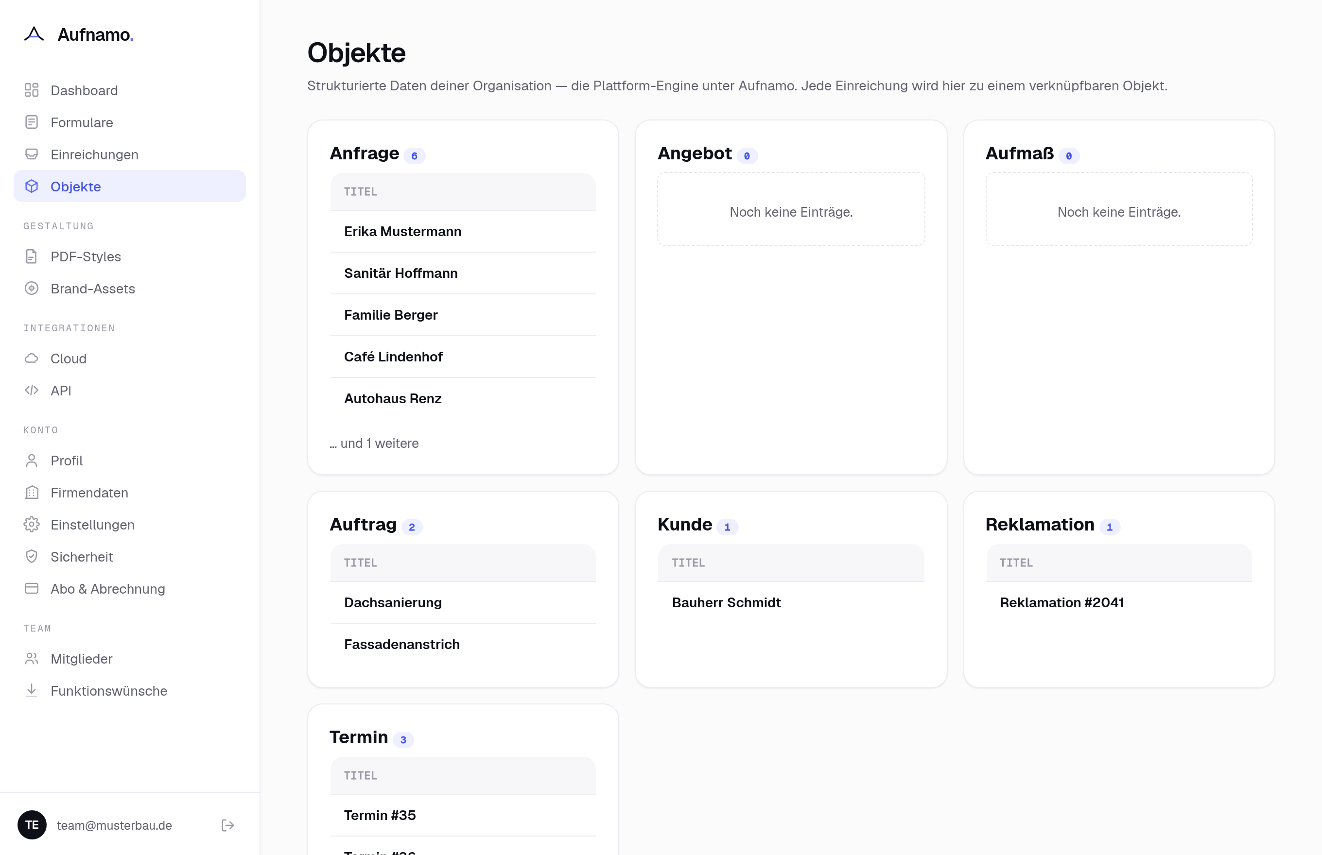 Die Objekt-Ansicht von Aufnamo: je Einreichung ein strukturierter Datensatz mit getypten Feldwerten.